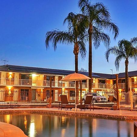 The Palms Dubboモーテル エクステリア 写真