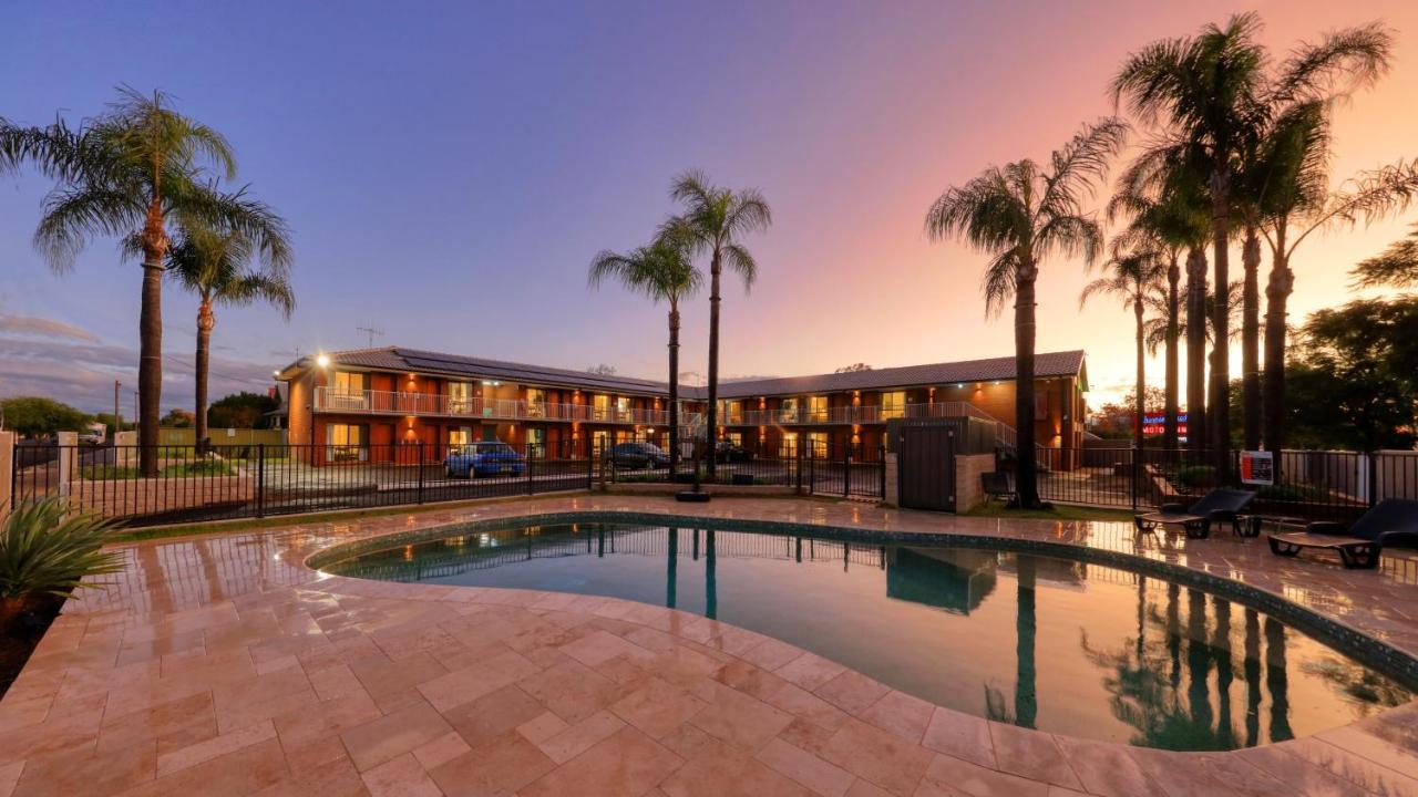 The Palms Dubboモーテル エクステリア 写真
